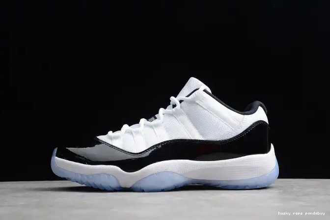 Husky Low  11 Retro White 528895-153 Air "Concord" mens Jordan Black 0509